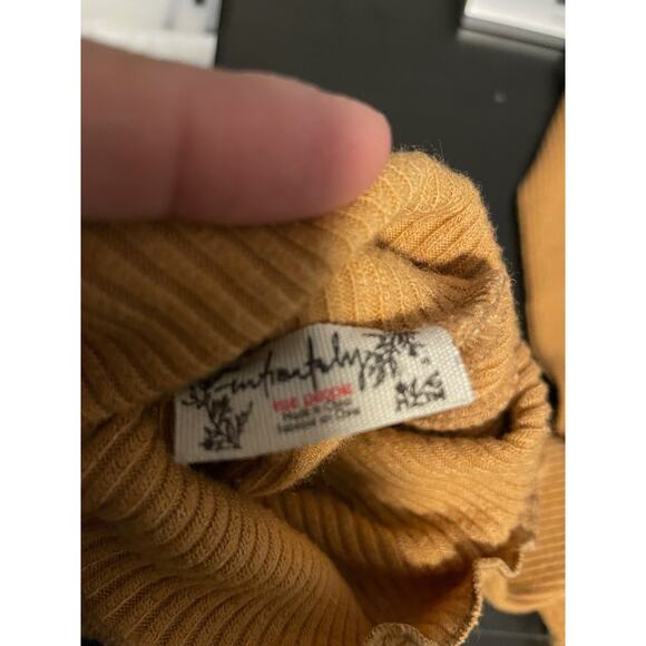 Intimately Free People Womens Bodysuit Small Brown Ribbed Mock Neck Long Sleeve - Picture 3 of 7